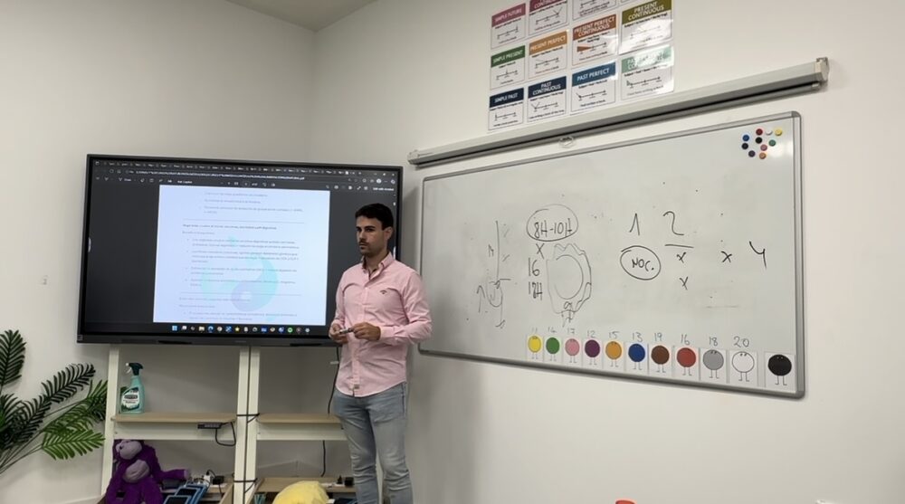 Jose Espinosa en medios y charlas